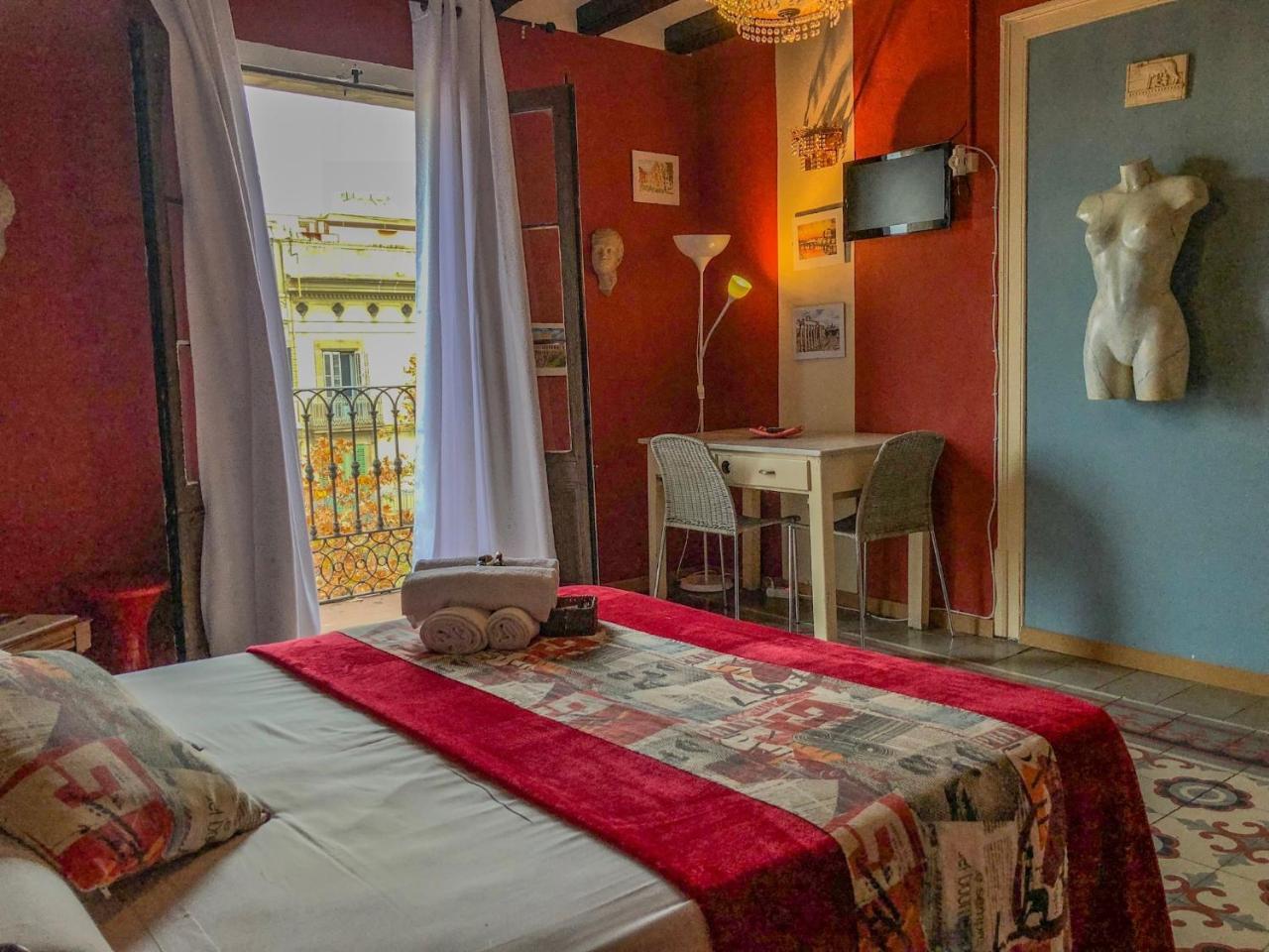 ברצלונה La Isla Hostal מראה חיצוני תמונה